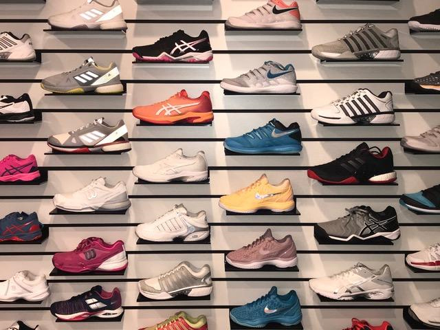 Tennis deals shoe names